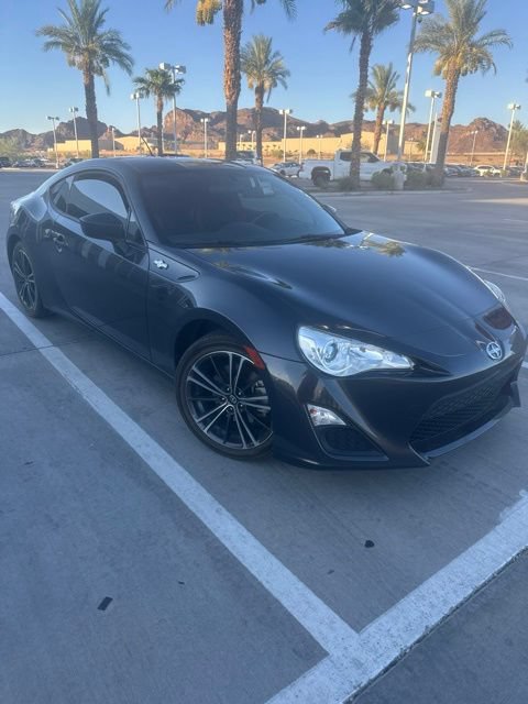 Used 2013 Scion FR-S RWD image 2