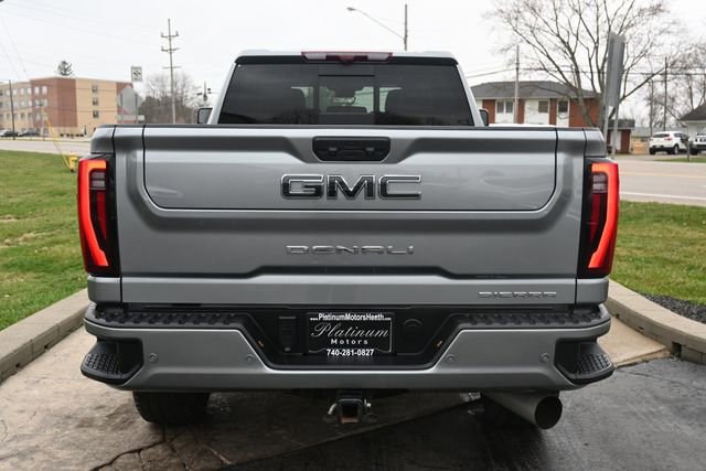 Used 2025 GMC Sierra 2500 Denali Ultimate image 6