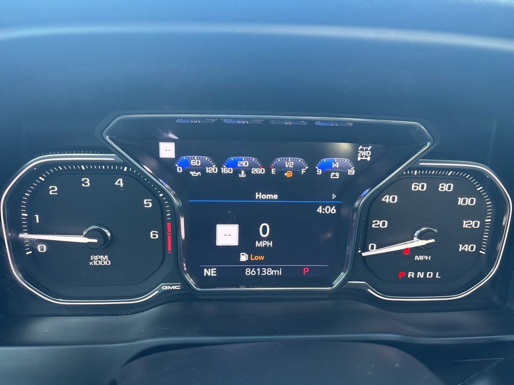 Used 2022 GMC Sierra 1500 AT4 w/ AT4 Premium Package image 13