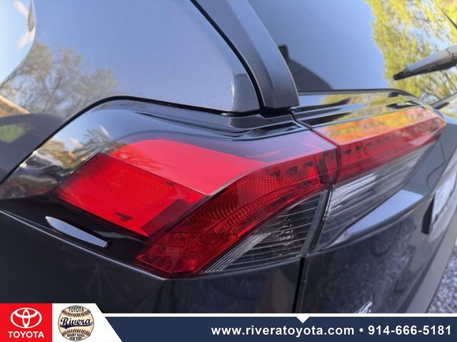 Certified 2023 Toyota RAV4 XLE AWD/4WD image 10