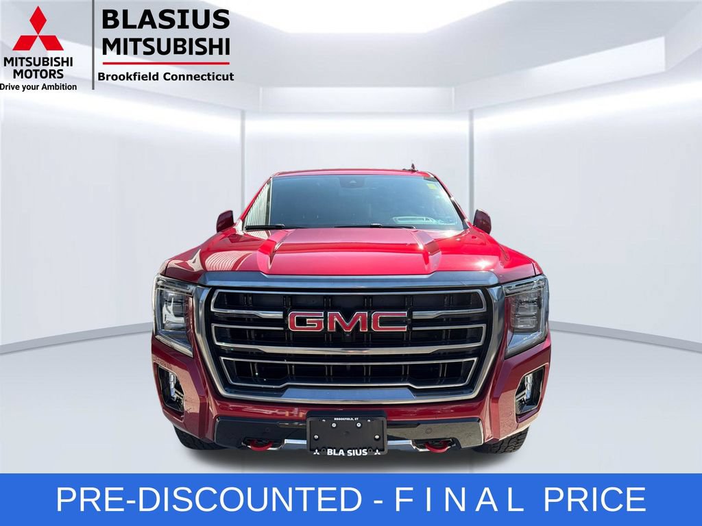 Used 2023 GMC Yukon AT4 w/ AT4 Premium Package AWD/4WD image 4