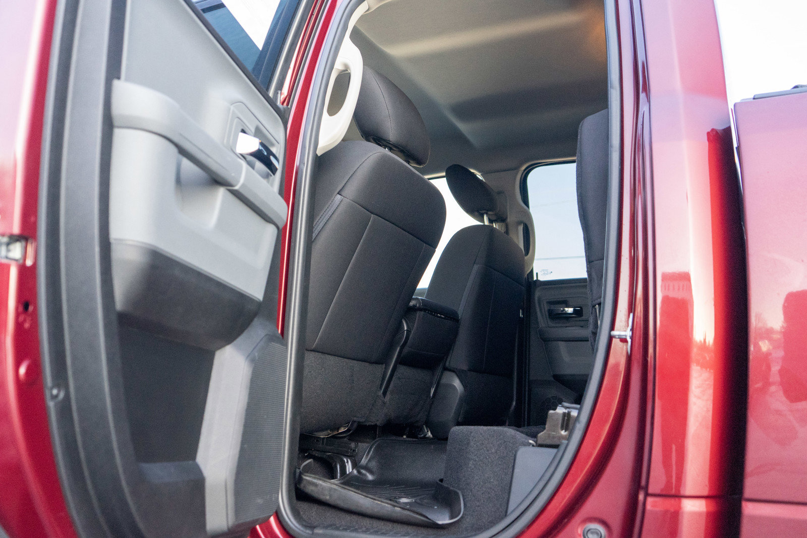 Used 2019 RAM 1500 Classic Warlock w/ Electronics Group image 24