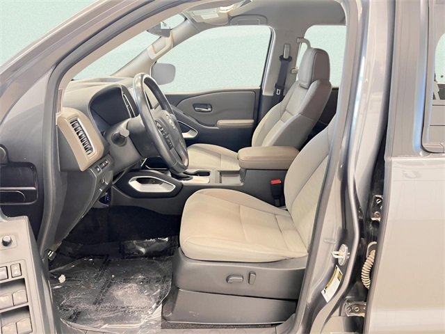 Used 2022 Nissan Frontier SV image 17