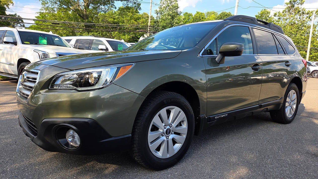 Used 2016 Subaru Outback 2.5i Premium AWD/4WD image 5