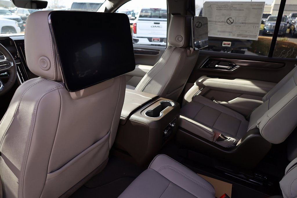 New 2026 GMC Yukon Elevation w/ Elevation Premium Package image 18
