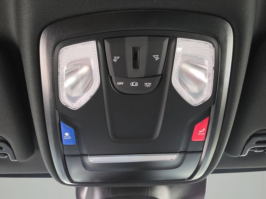New 2027 RAM 3500 Big Horn AWD/4WD image 30