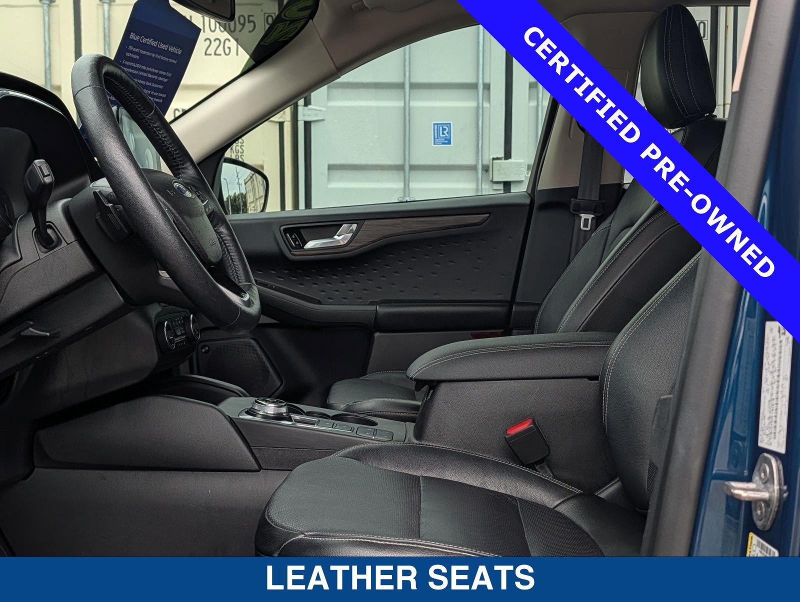 Certified 2020 Ford Escape Titanium AWD/4WD image 21