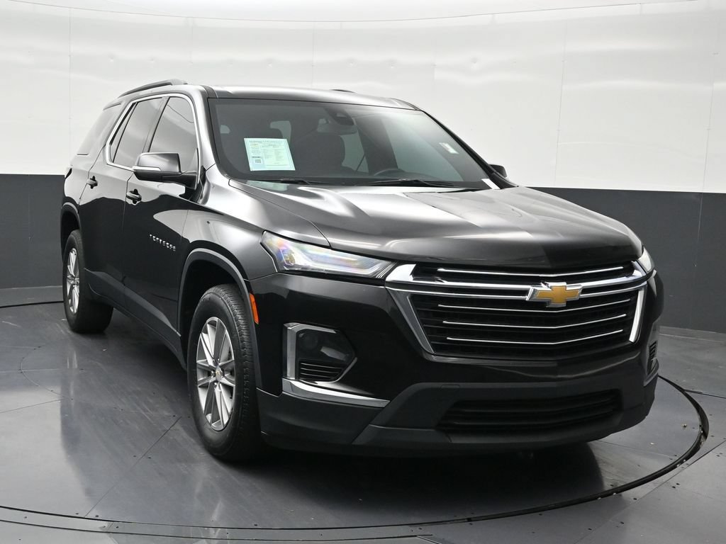 Used 2022 Chevrolet Traverse LT FWD image 8