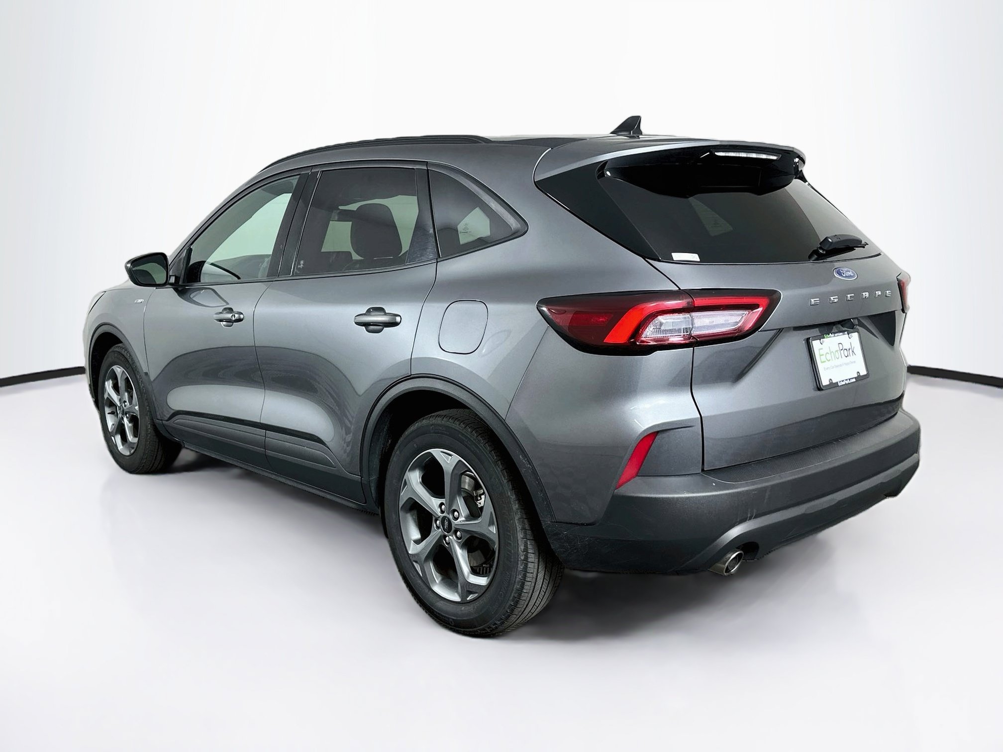 Used 2025 Ford Escape ST-Line FWD image 5