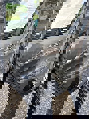 New 2025 Jeep Grand Cherokee Limited w/ Black Appearance Package image 44