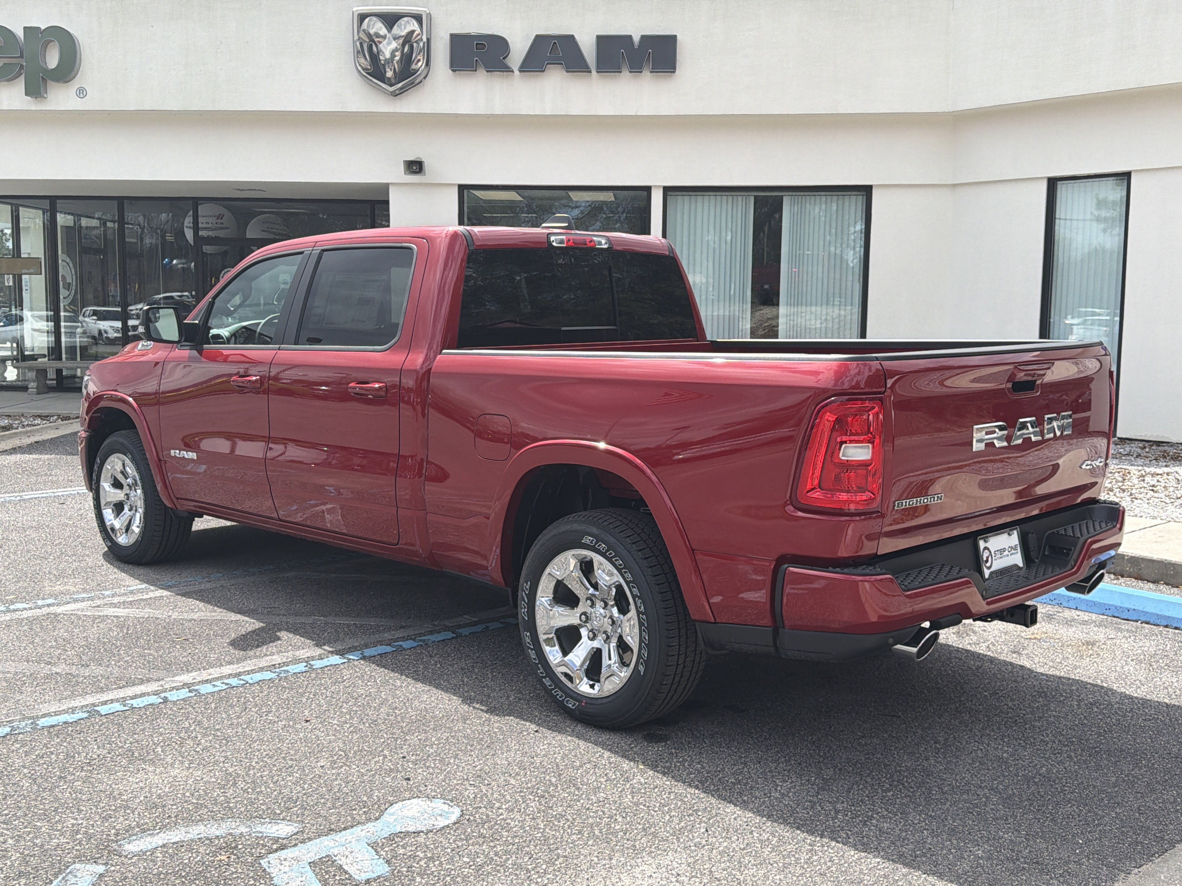 New 2026 RAM 1500 Big Horn AWD/4WD image 6