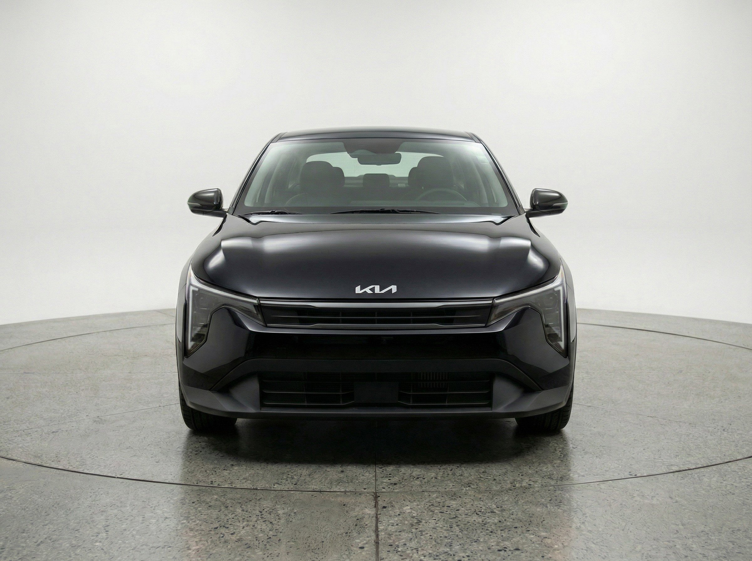 Used 2025 Kia K4 LXS image 2