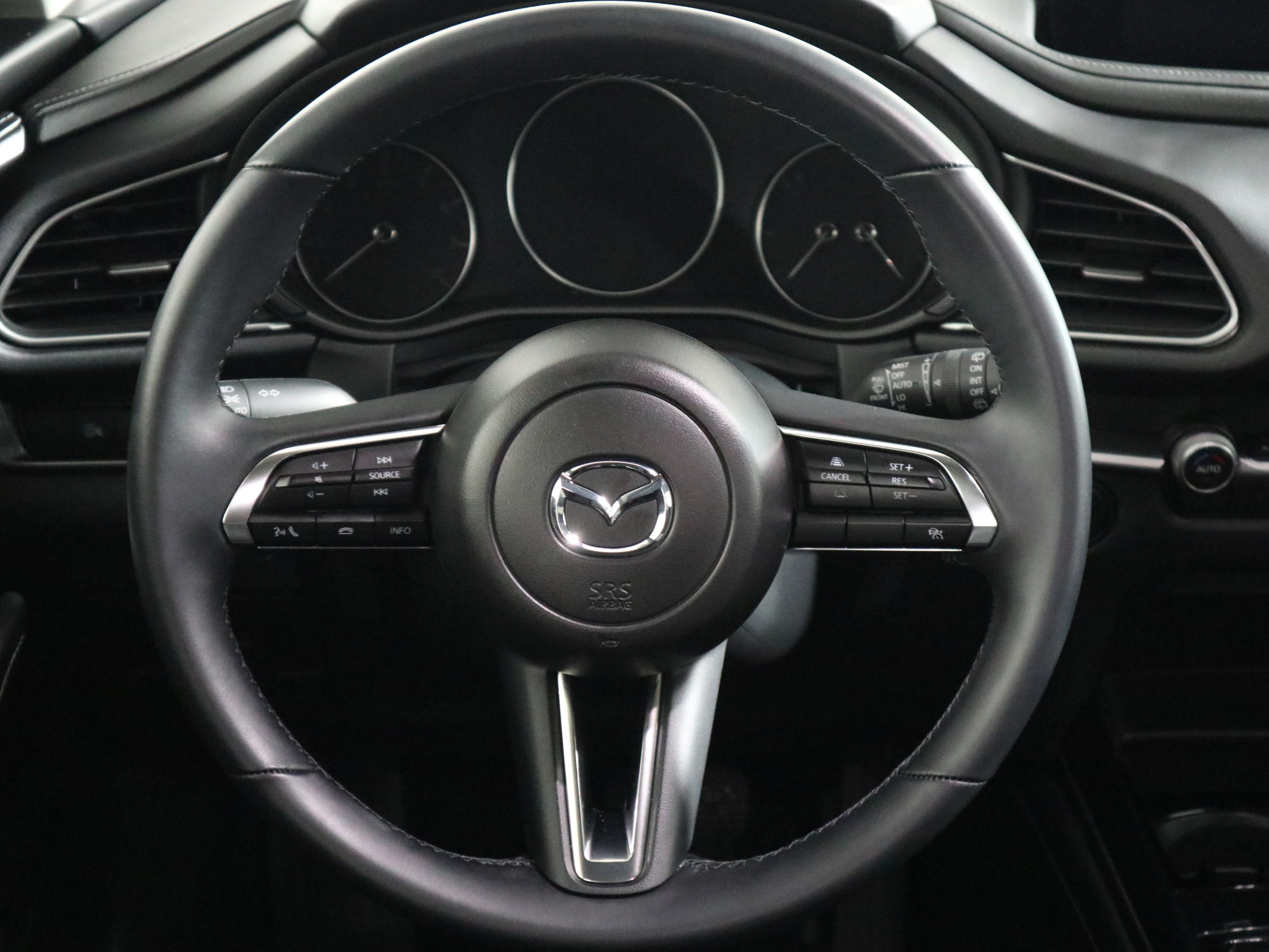 Certified 2025 MAZDA CX-30 AWD 2.5 S w/ Select Sport Pkg image 16