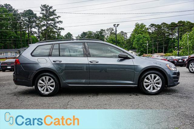 Used 2017 Volkswagen Golf S AWD/4WD image 7