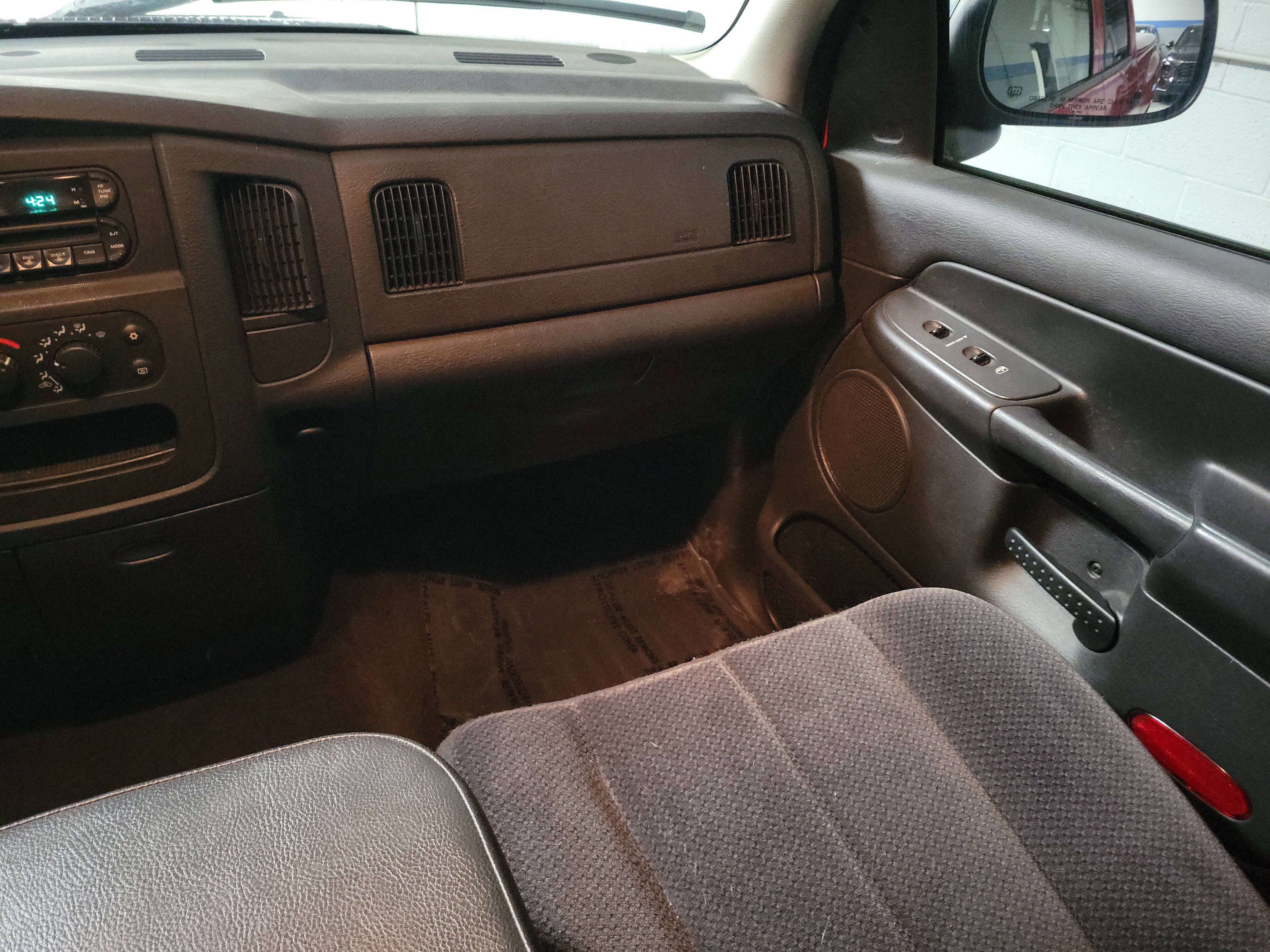 Used 2003 Dodge Ram 1500 Truck SLT image 13