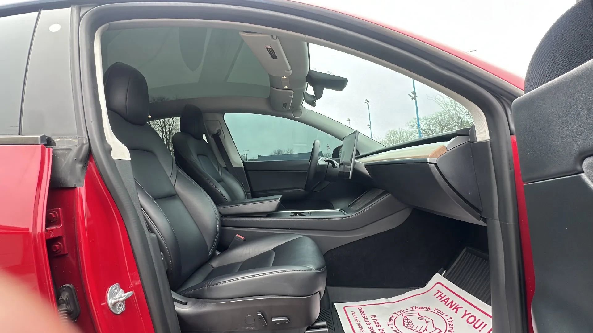 Used 2022 Tesla Model Y Performance image 18