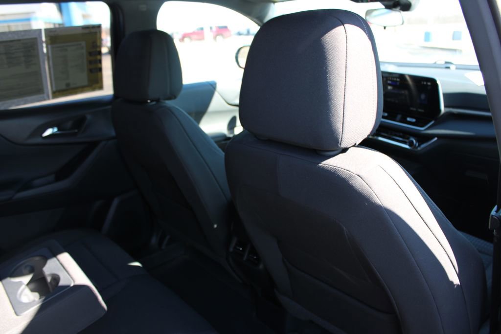 Used 2026 Chevrolet Equinox LT image 27