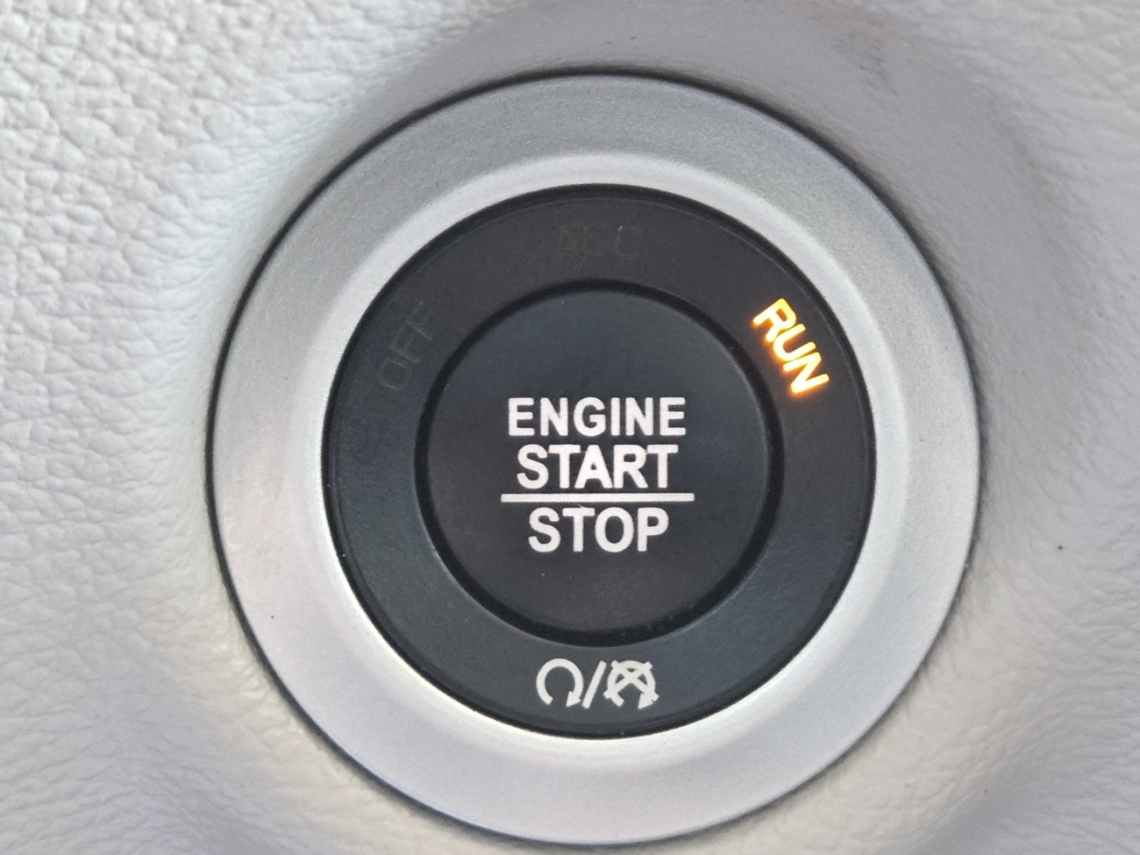 Used 2017 Chrysler Pacifica Touring-L Plus w/ Tire & Wheel Group FWD image 32