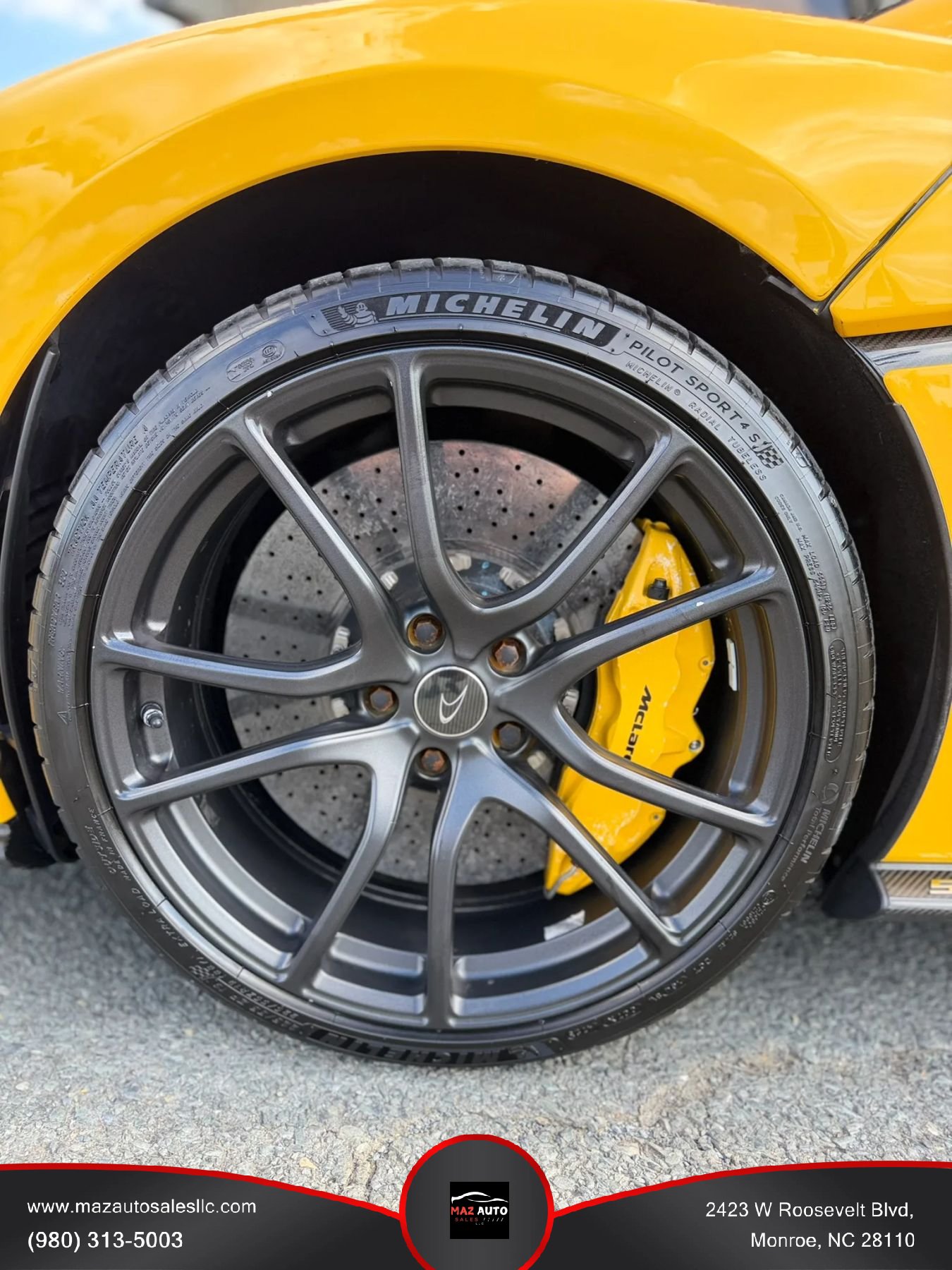 Used 2017 McLaren 570S Coupe RWD image 8