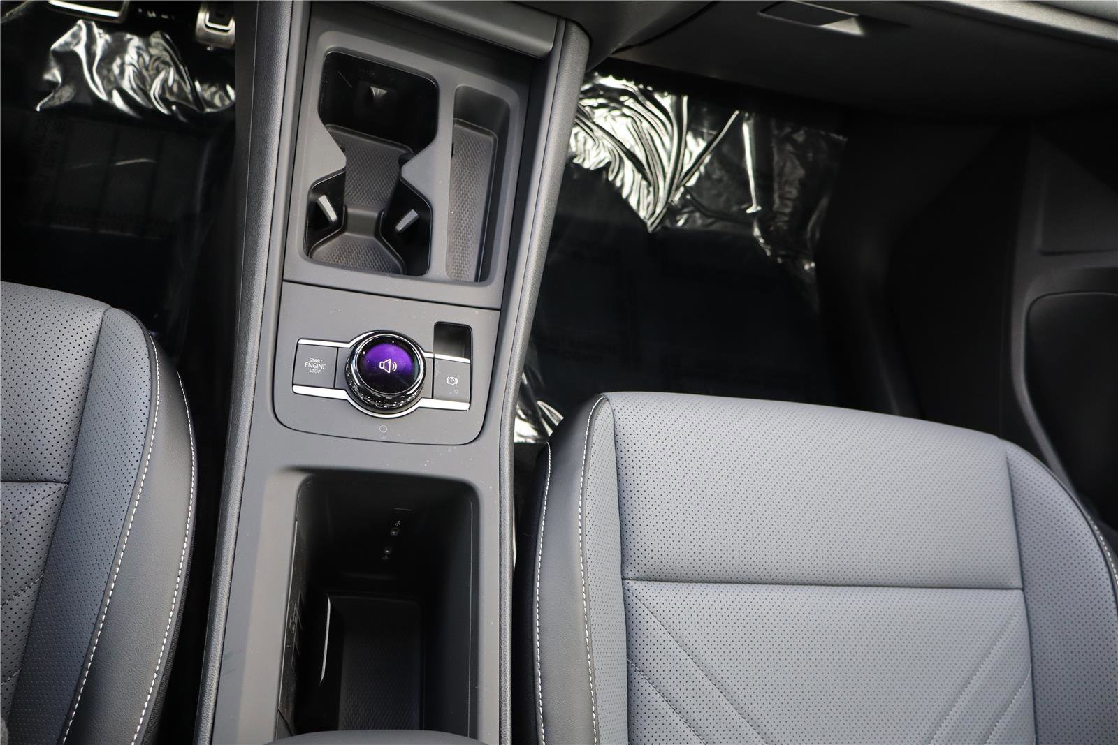 New 2026 Volkswagen Tiguan SE R-Line image 21