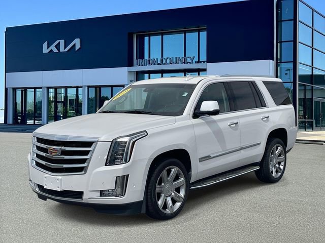 Used 2020 Cadillac Escalade Luxury image 3