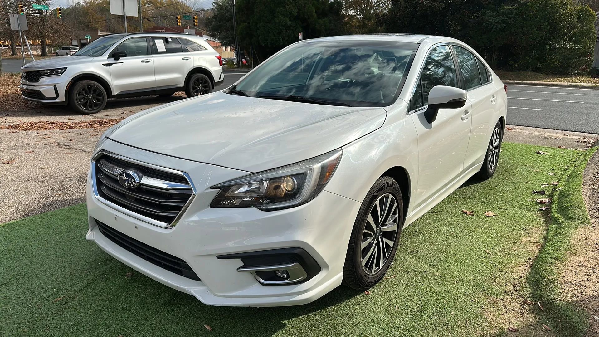 Used 2018 Subaru Legacy 2.5i Premium image 3