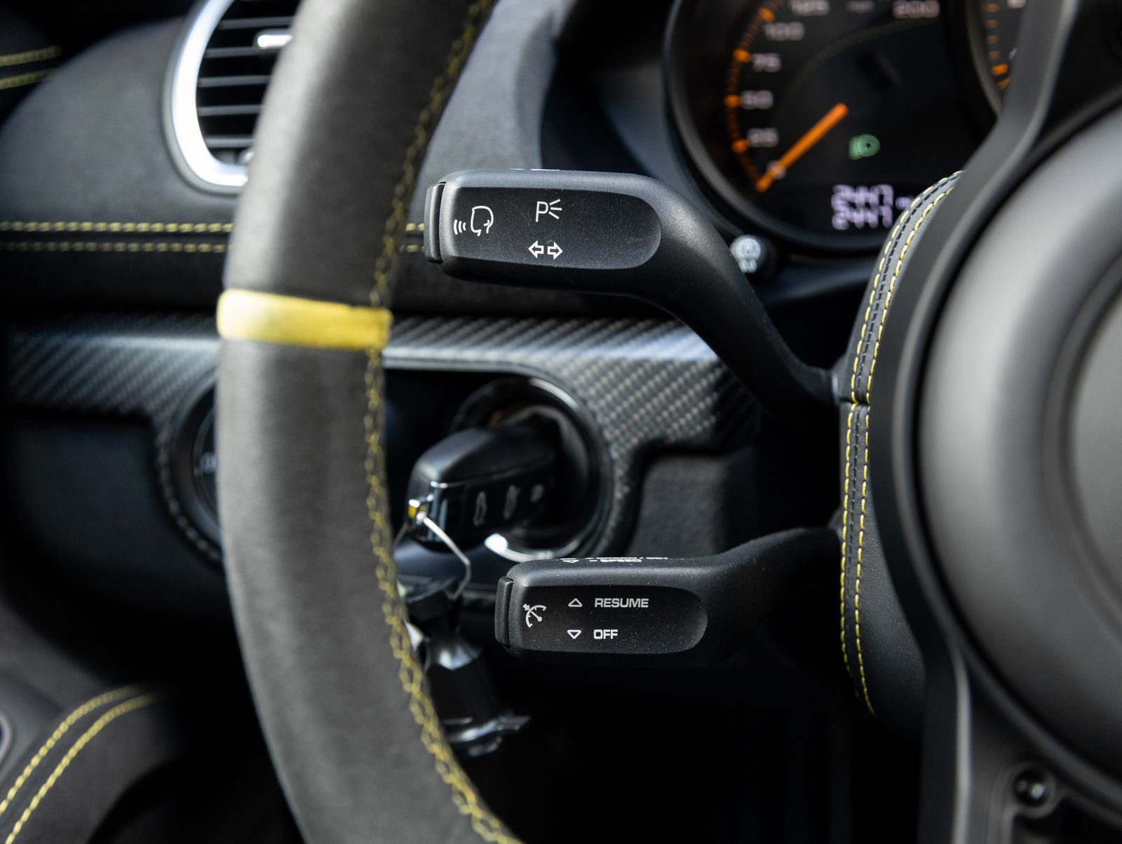 Certified 2025 Porsche 718 Boxster Spyder RS image 15