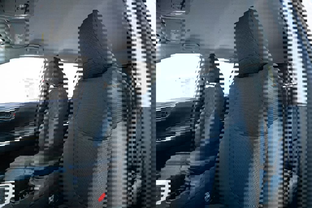 Used 2023 Toyota RAV4 LE image 6