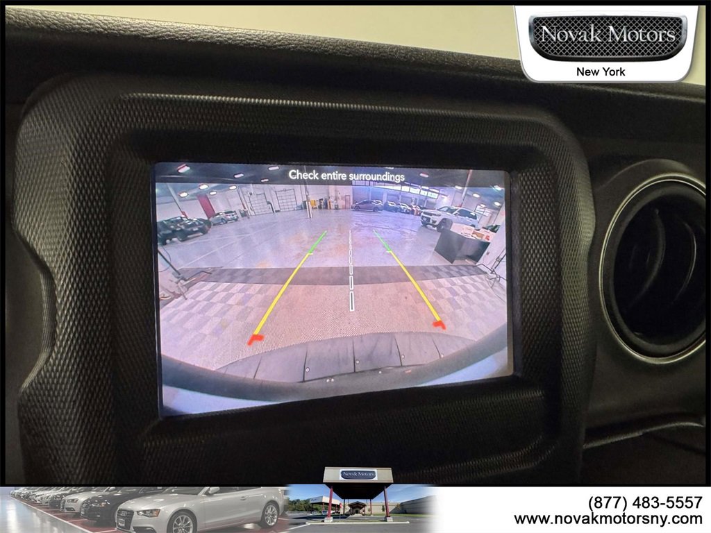 Used 2023 Jeep Wrangler Sport S image 22