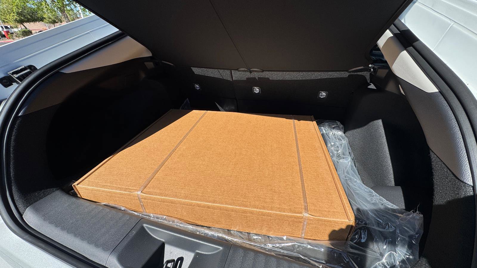 New 2026 Toyota Prius XLE image 8