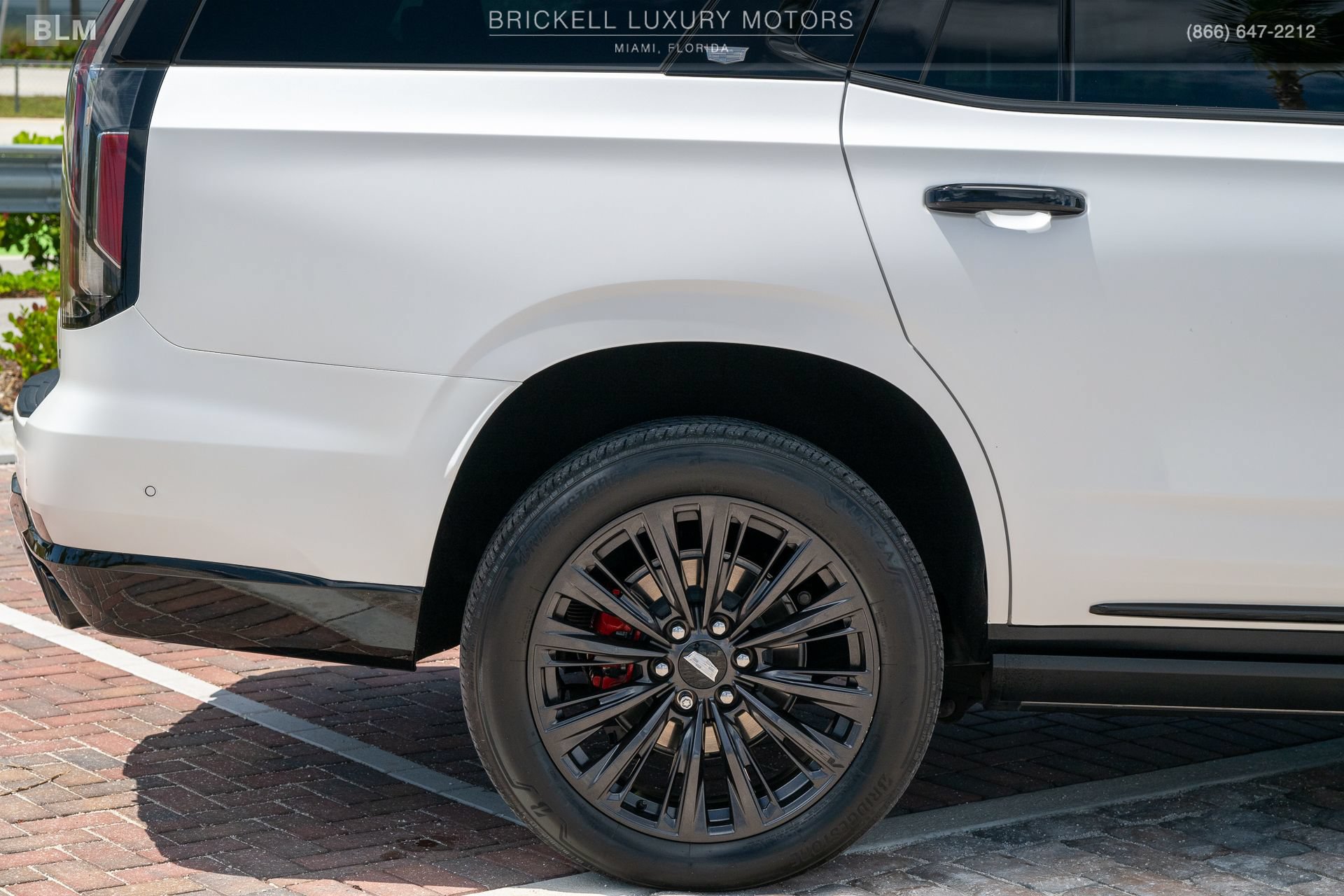 Used 2023 Cadillac Escalade V AWD/4WD image 55