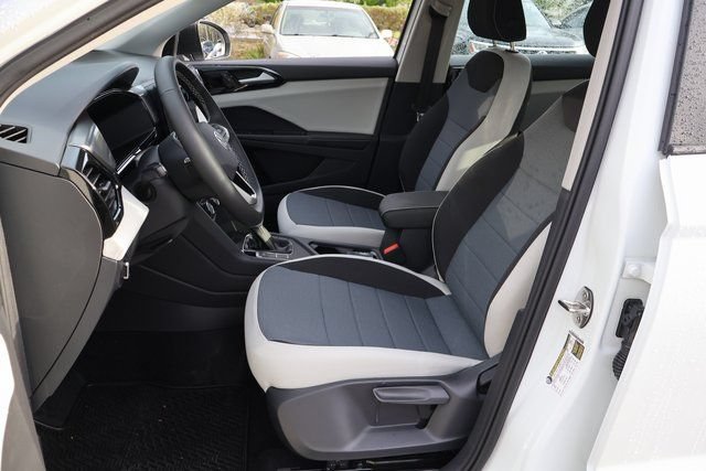 Certified 2026 Volkswagen Taos S FWD image 18