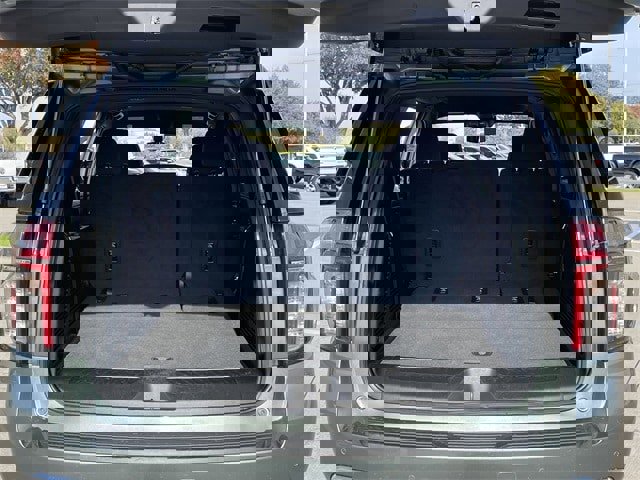 Used 2023 Chevrolet Tahoe LS image 27