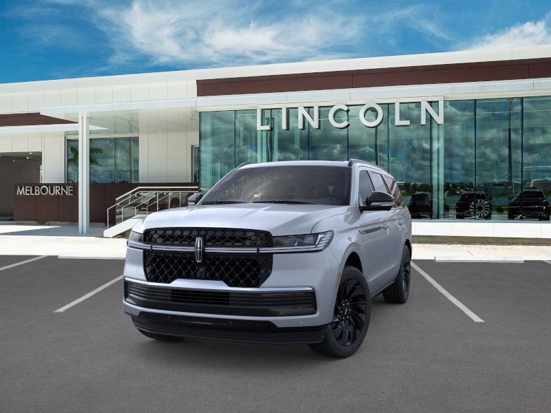 New 2025 Lincoln Navigator Reserve w/ Jet Appearance Package image 2