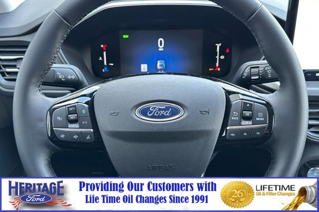New 2025 Ford Escape SE image 21