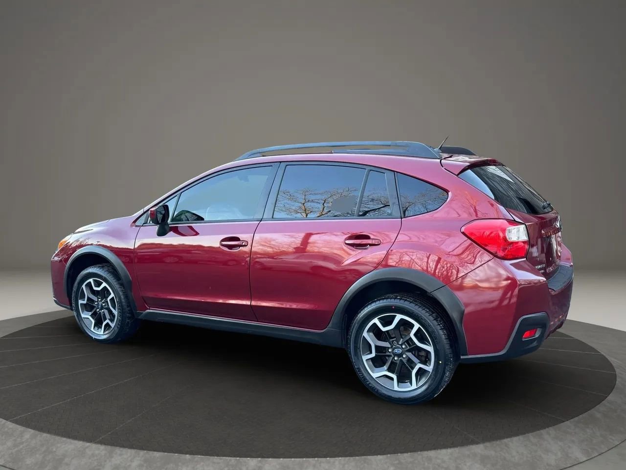 Used 2016 Subaru Crosstrek 2.0i Premium image 8