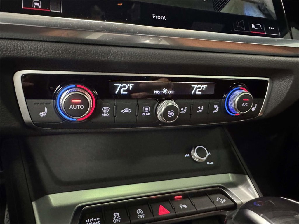 Used 2022 Audi Q3 2.0T Premium Plus image 25