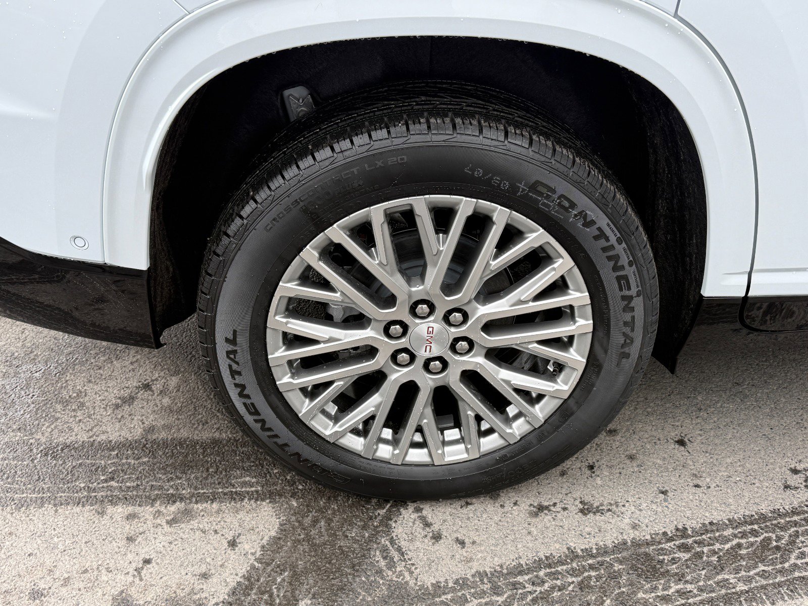 New 2026 GMC Acadia Denali w/ Super Cruise Package image 11