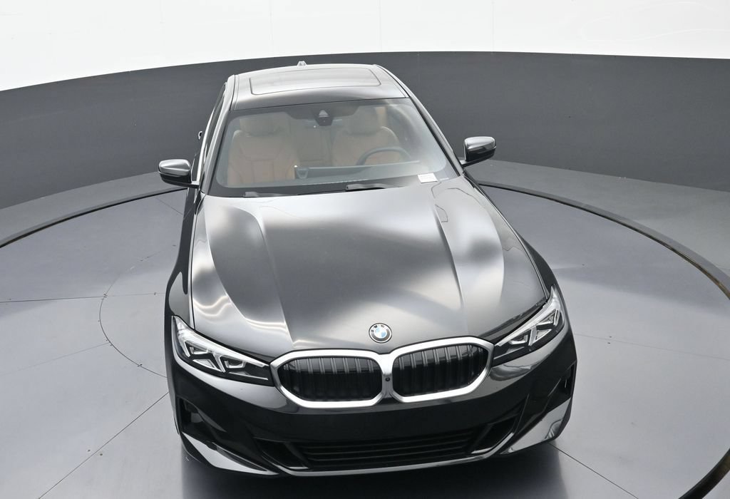 New 2026 BMW 330i xDrive Sedan w/ Convenience Package AWD/4WD image 30