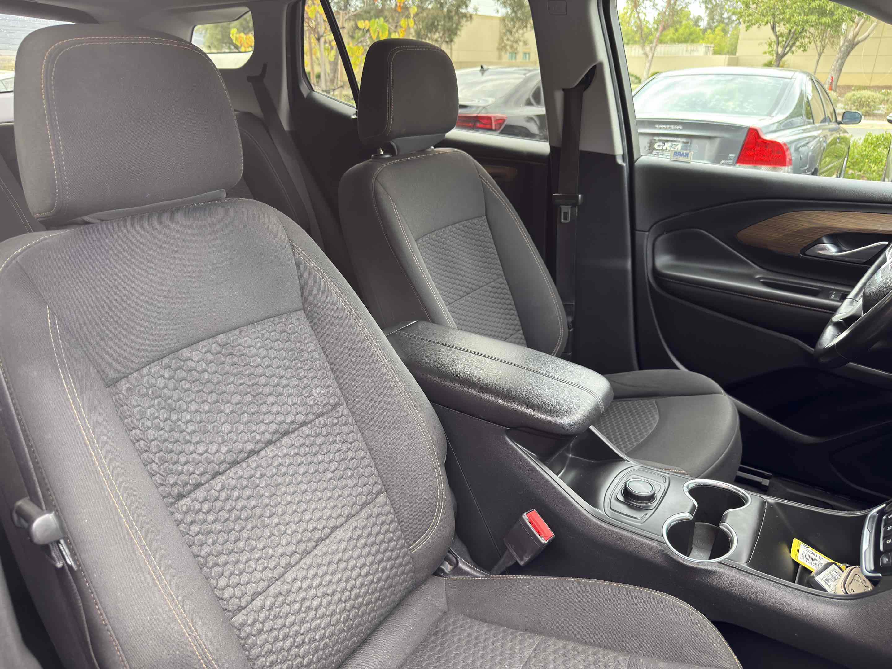 Used 2020 GMC Terrain SLE w/ Elevation Edition image 47
