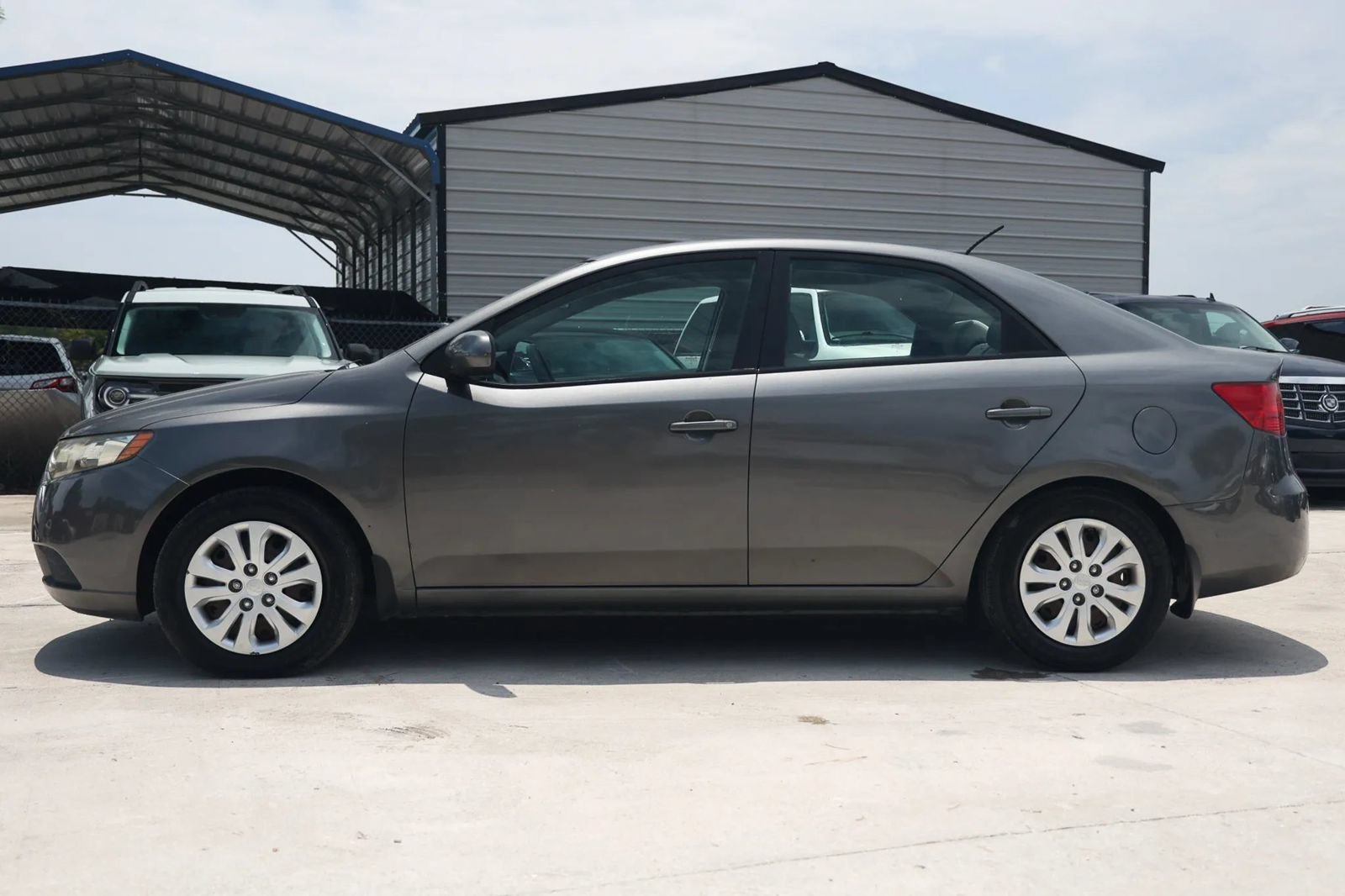 Used 2013 Kia Forte EX FWD image 3