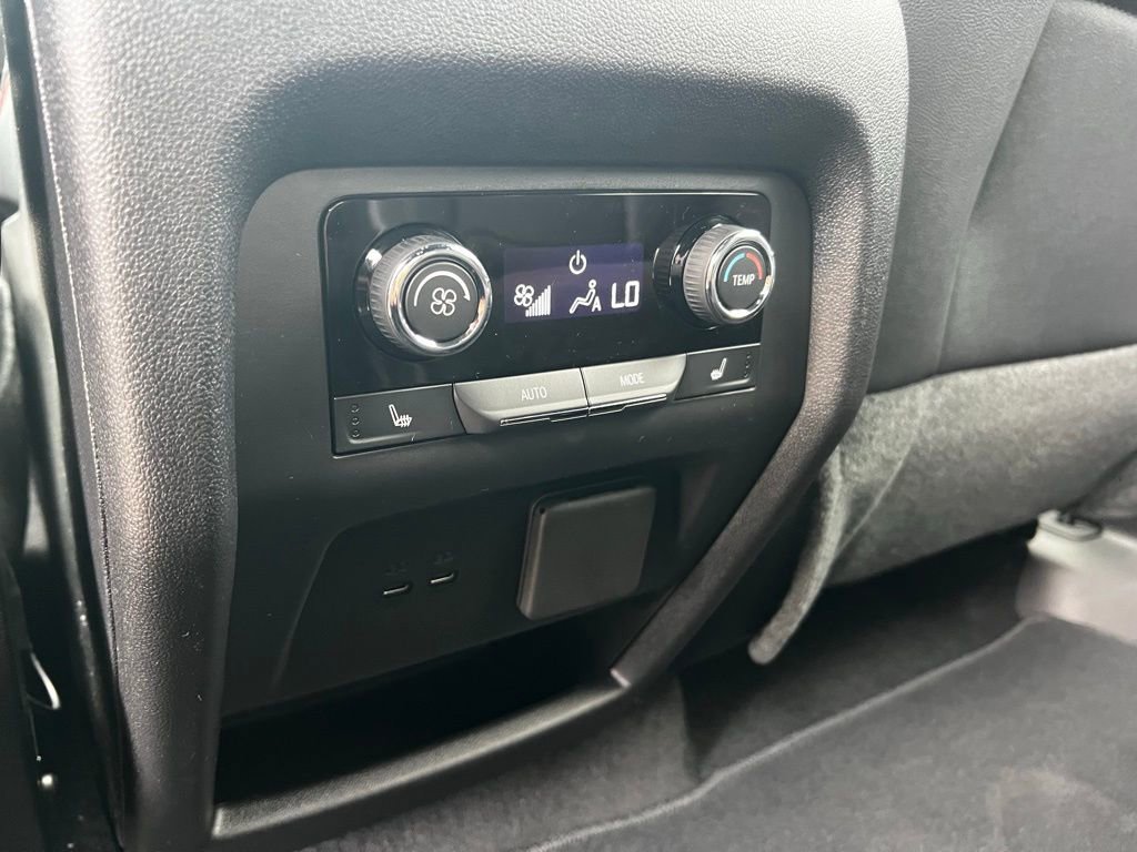 New 2026 Chevrolet Traverse RS image 33