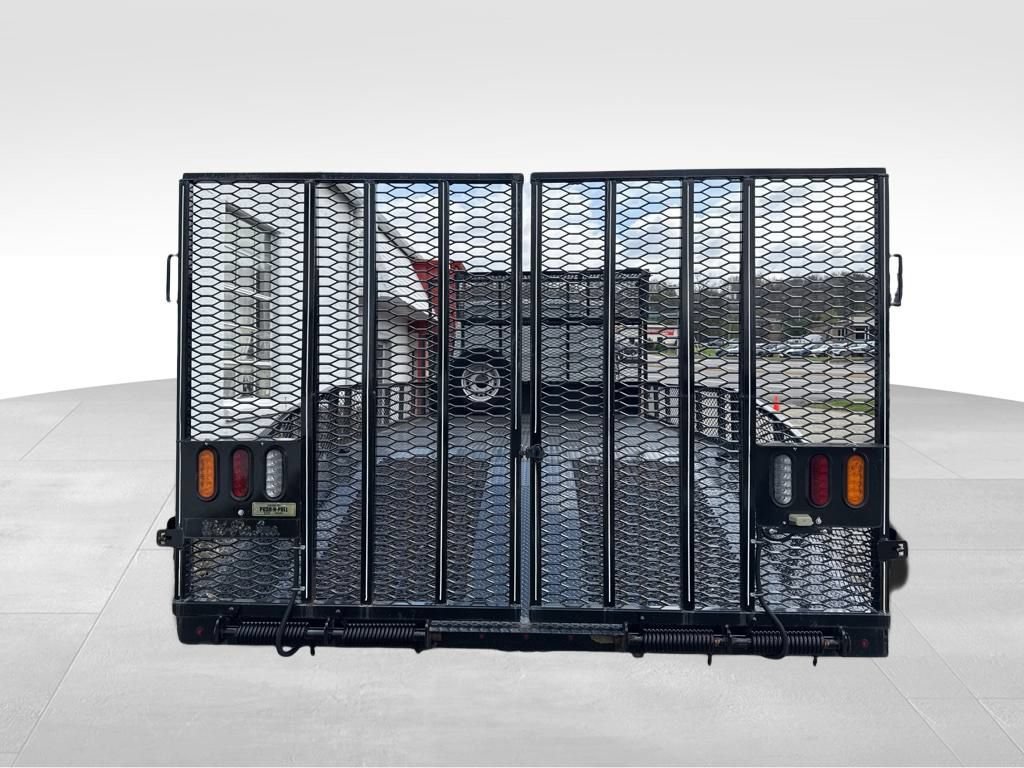 Used 2023 Mercedes-Benz Sprinter 4500 image 11