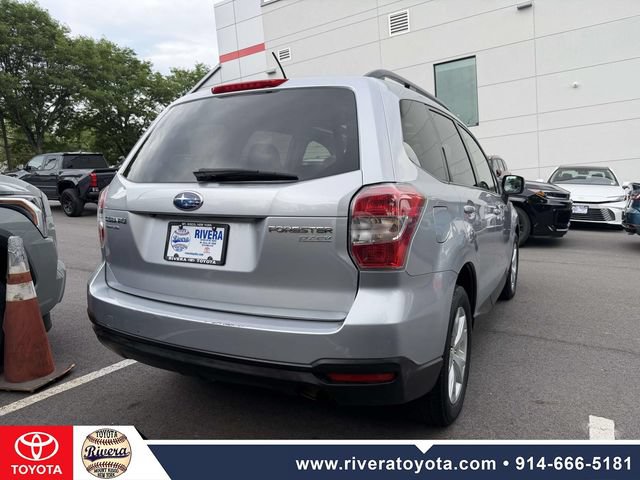 Used 2015 Subaru Forester 2.5i Premium w/ All-Weather Package AWD/4WD image 4