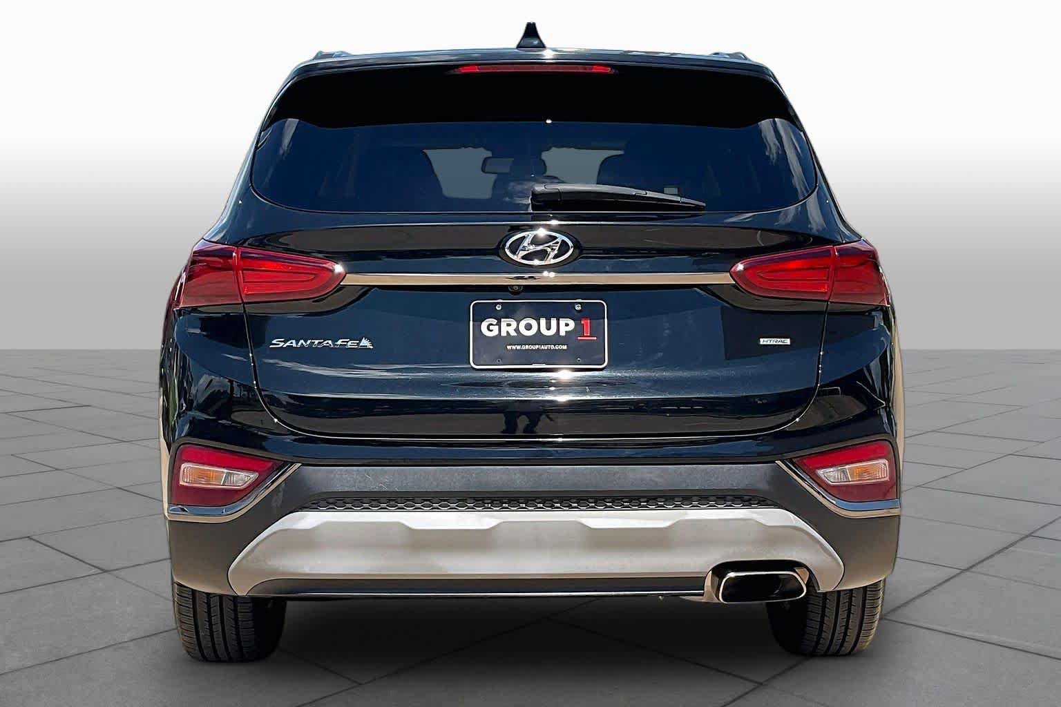 Used 2019 Hyundai Santa Fe SEL w/ Cargo Package AWD/4WD image 5
