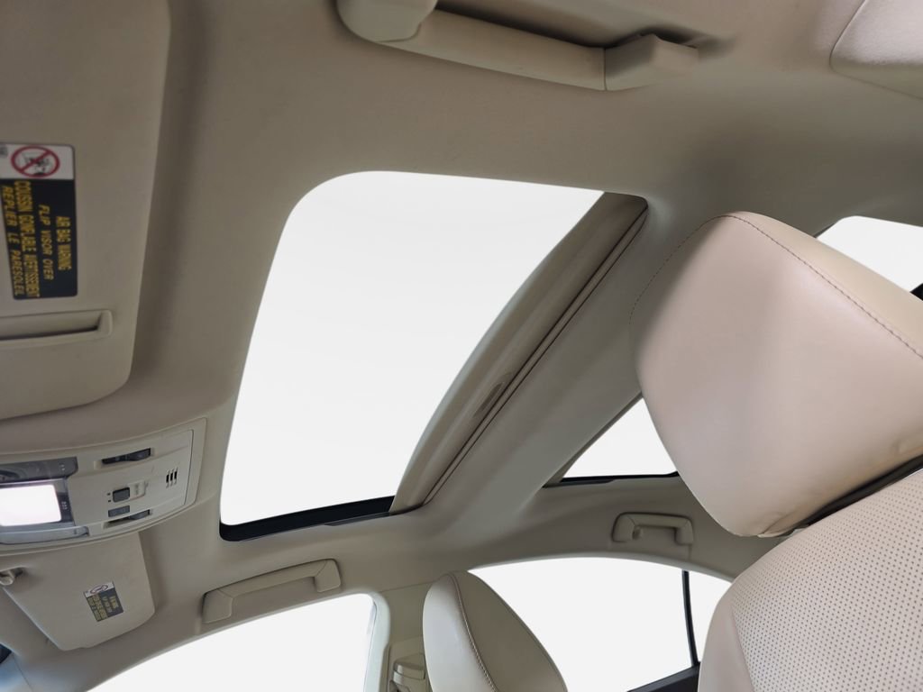 Used 2016 Lexus ES 350 w/ Luxury Package w/Wood Trim image 32