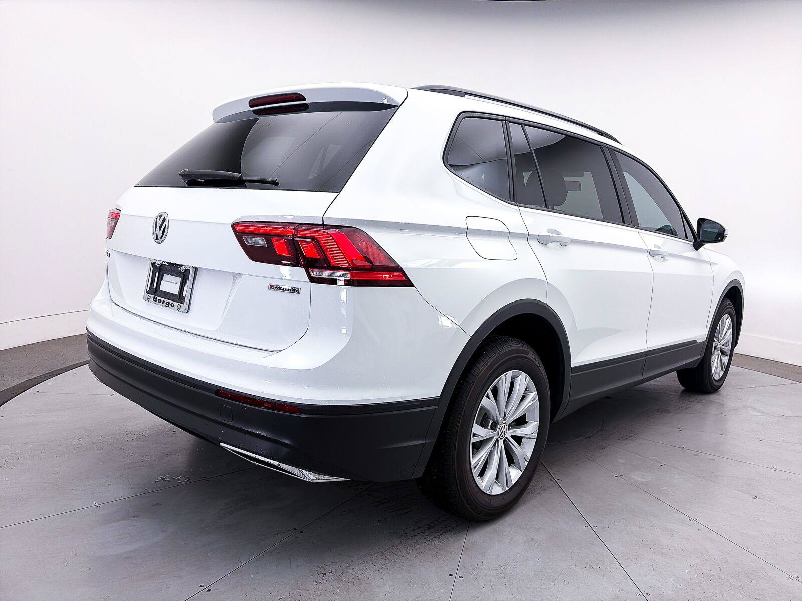 Used 2019 Volkswagen Tiguan S AWD/4WD image 15