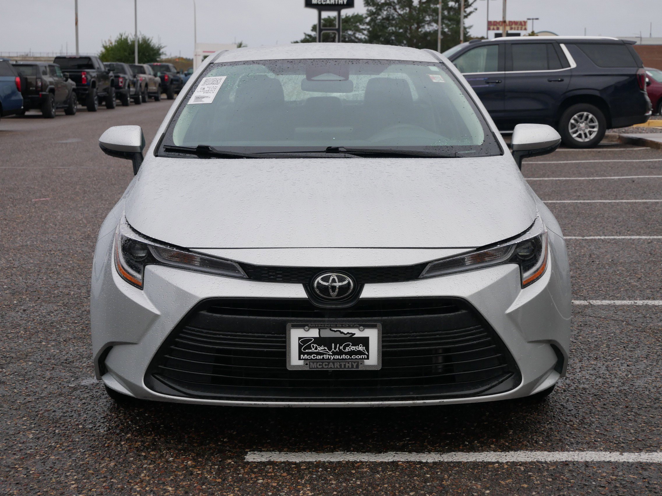 Used 2023 Toyota Corolla LE image 4