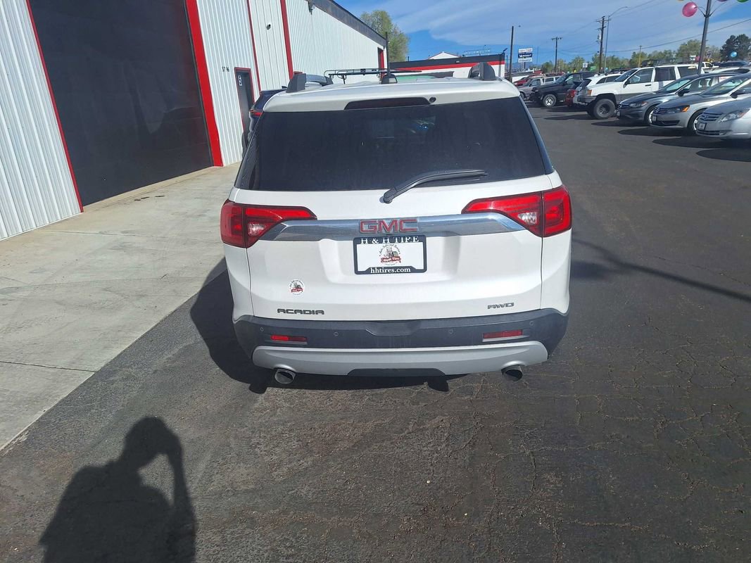 Used 2017 GMC Acadia SLT image 7