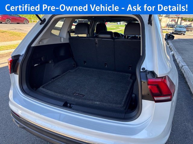 Used 2023 Volkswagen Tiguan SE w/ Panoramic Sunroof Package AWD/4WD image 20